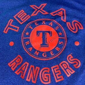 Boys size 6/7 Small Texas Rangers dry fit Tee